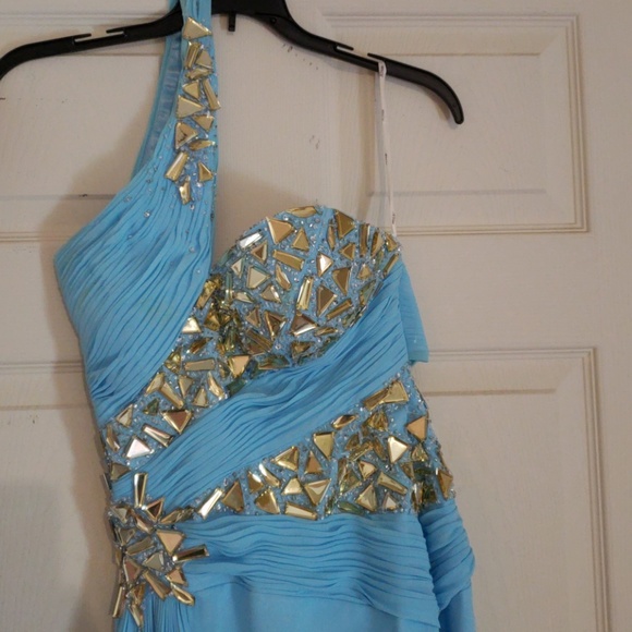 Formal - Picture 2 of 7